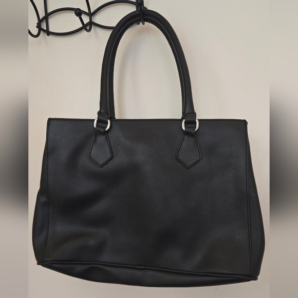 GUESS Black Women's Bag - Picture 6 of 6